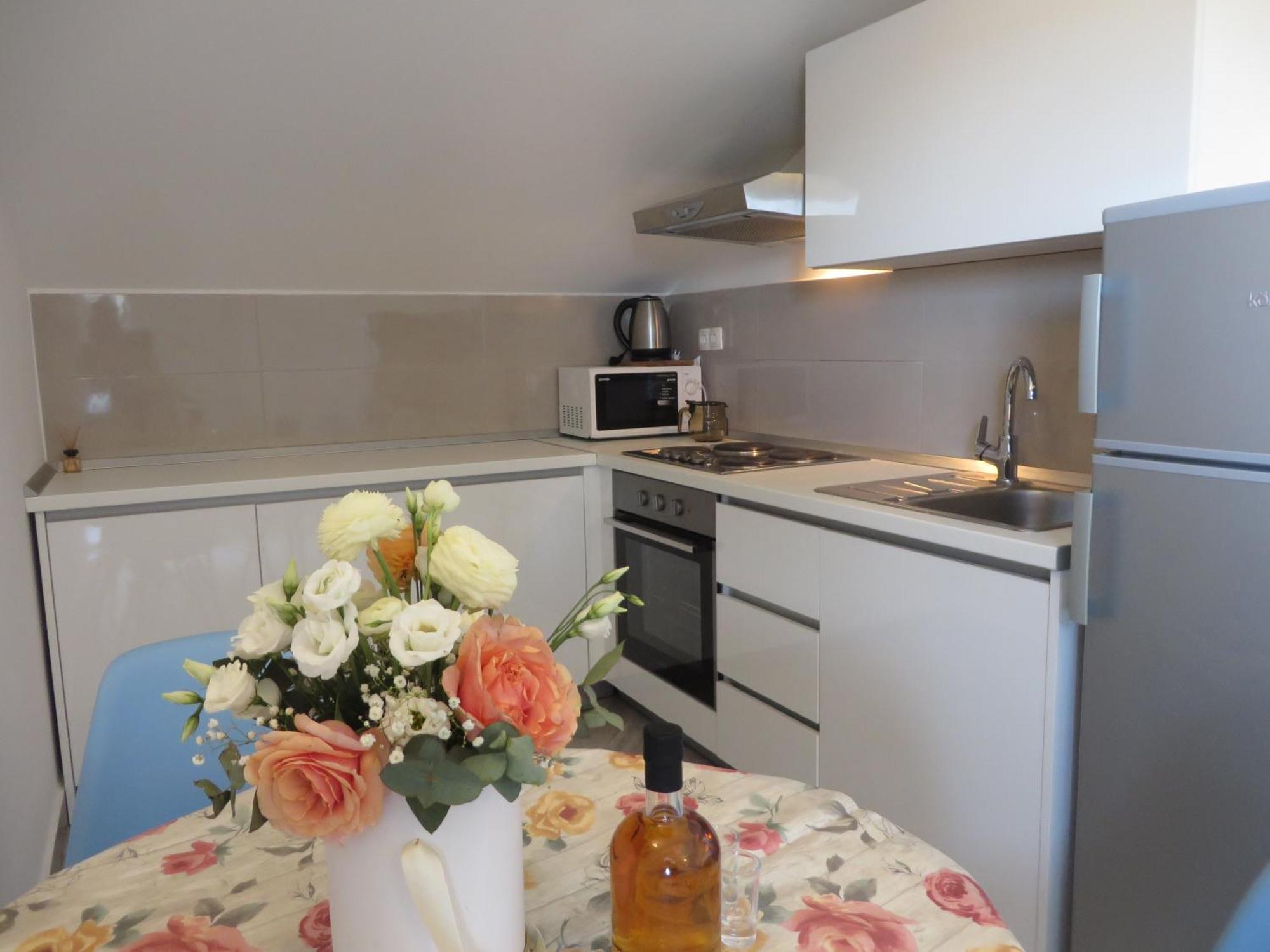 Apartments Tonka Pakostane Ngoại thất bức ảnh