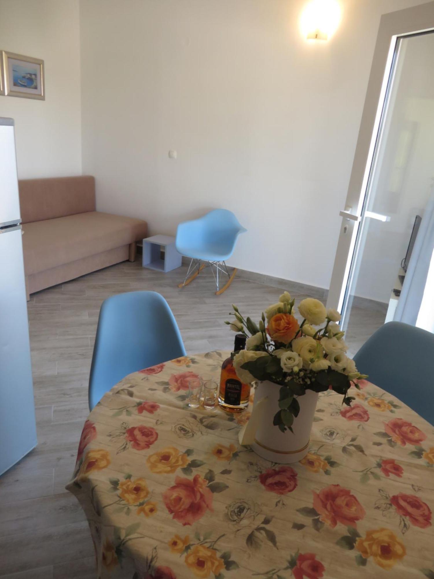 Apartments Tonka Pakostane Phòng bức ảnh